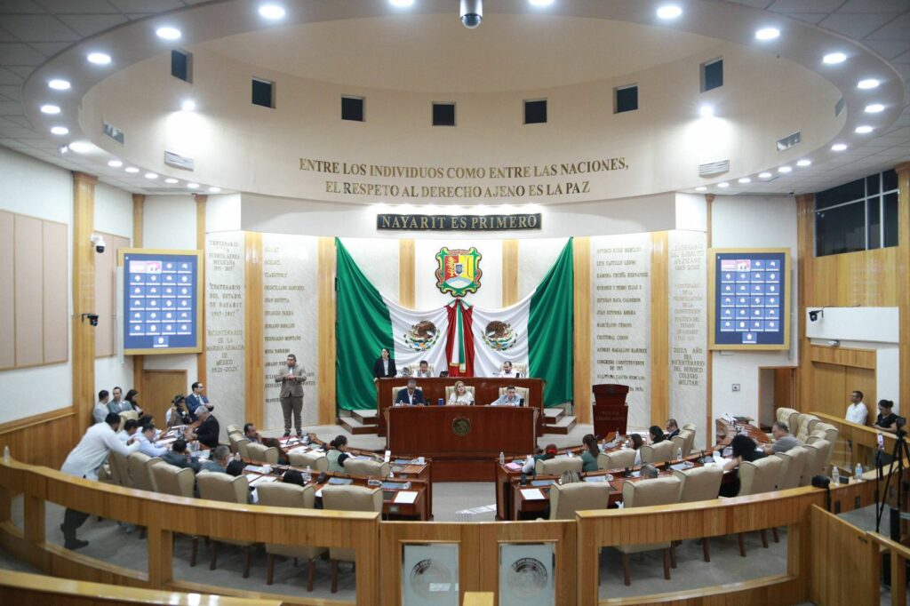 Define Congreso nueva Mesa Directiva 