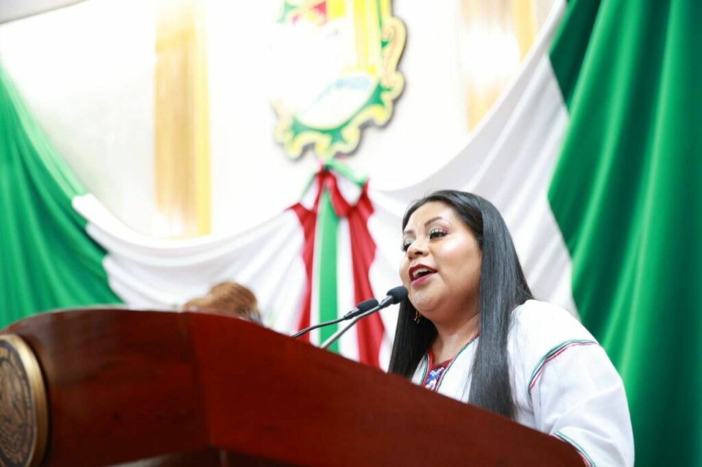 Define Congreso nueva Mesa Directiva 