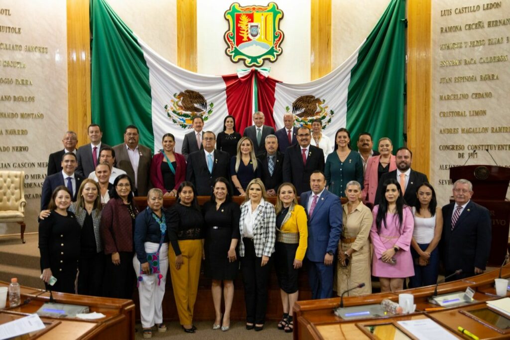 Recibe Congreso de Nayarit a secretario de gobernación