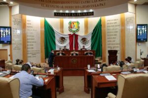 Legisla Congreso profesionalizar la orientación vocacional en instituciones educativas