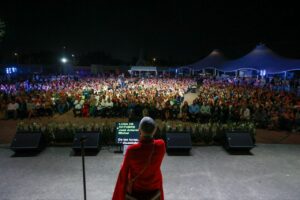 Exitoso concierto de Eugenia León