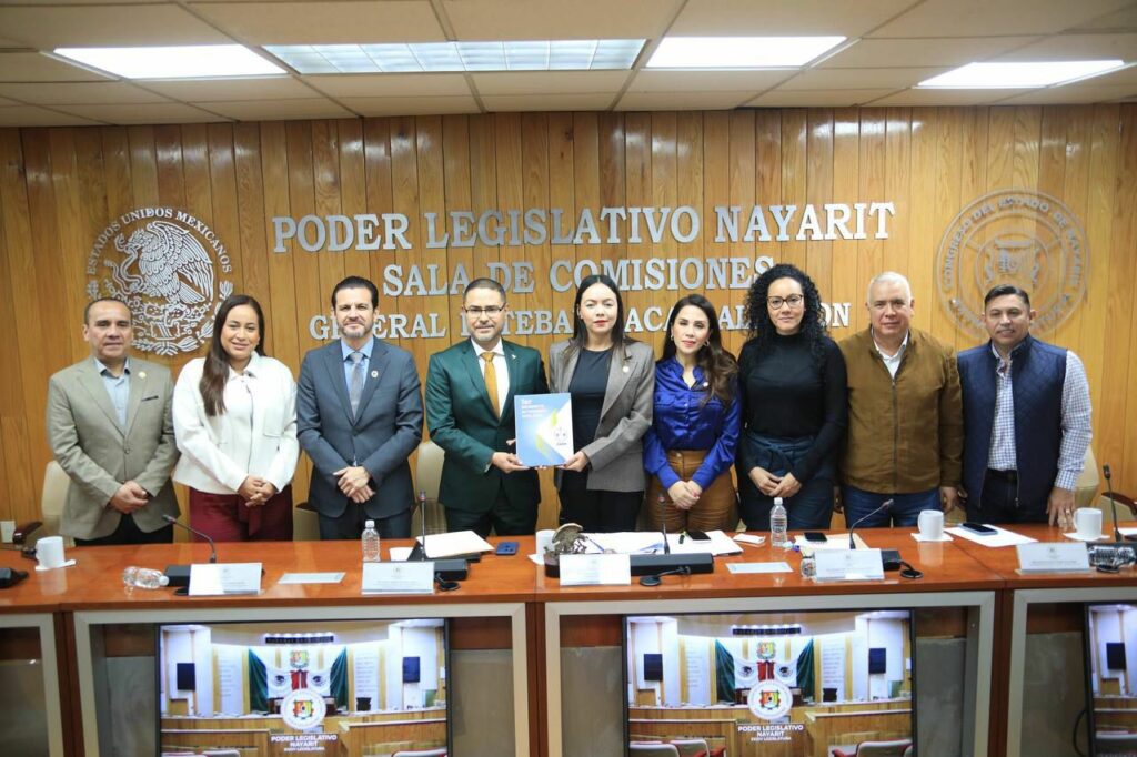 Recibe Congreso informe de la Comisión de Defensa de los Derechos Humanos