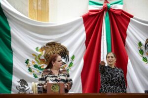 Rinden protesta de ley dos nuevos representantes populares suplentes