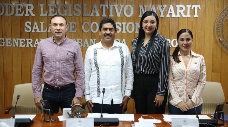 Avanza Poder Legislativo con instalación de Comisiones