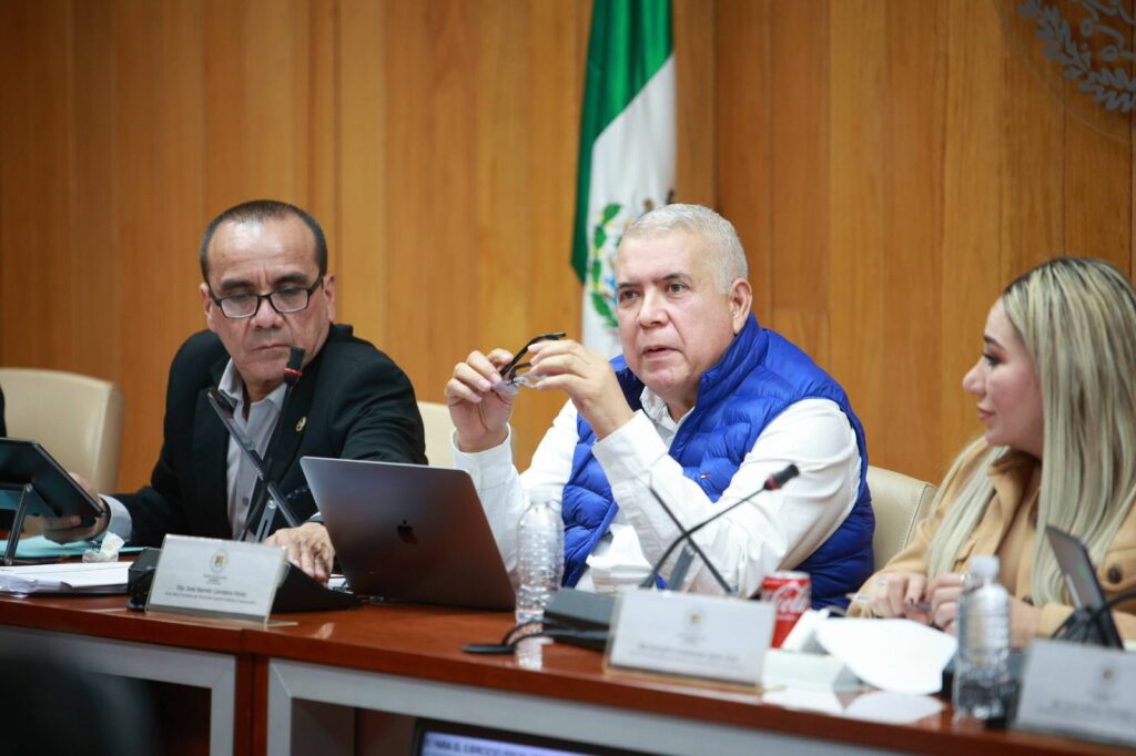 Avanzan Leyes de Ingresos para municipios