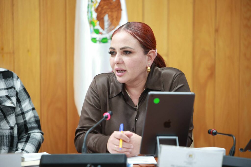 Analizan las y los diputados nueva Ley de Derecho de Vía en Nayarit