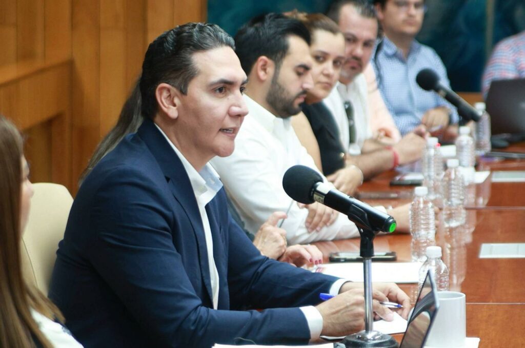 Trabaja Congreso por estabilidad económica familiar