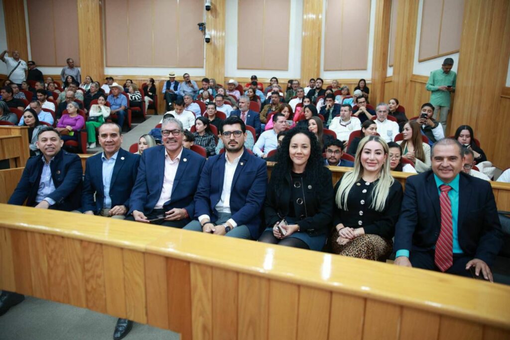 Nayarit da voz a sus migrantes en parlamento histórico