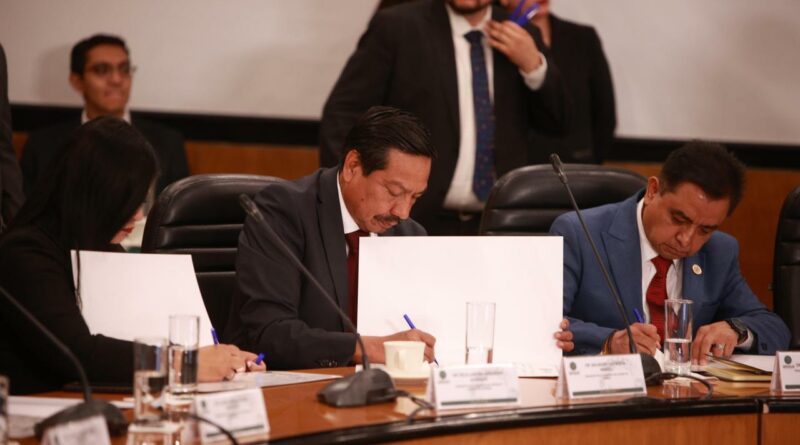 Unidos por México: presidente del Congreso de Nayarit