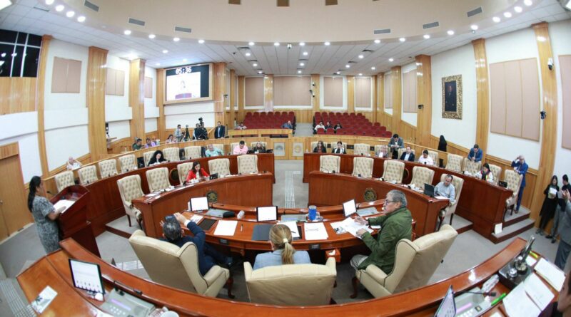 Plantean reformas clave en justicia penal e igualdad para mujeres en Nayarit