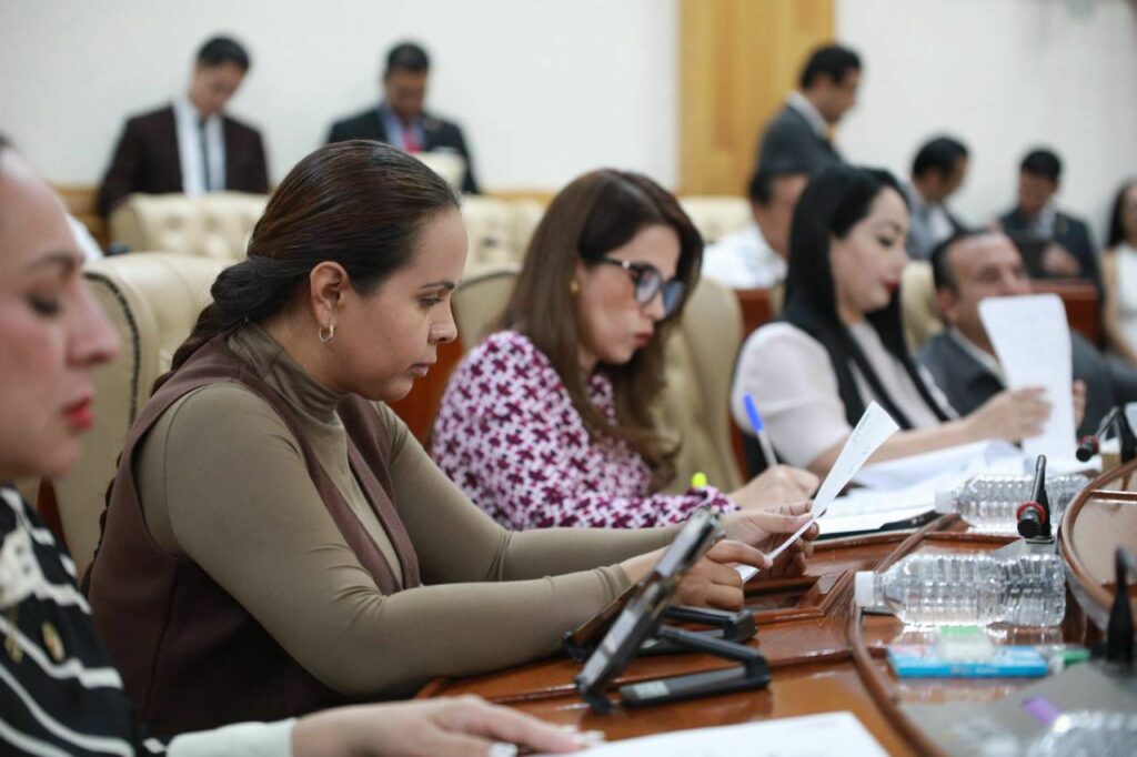 Inicia Congreso comparecencia de funcionarios 