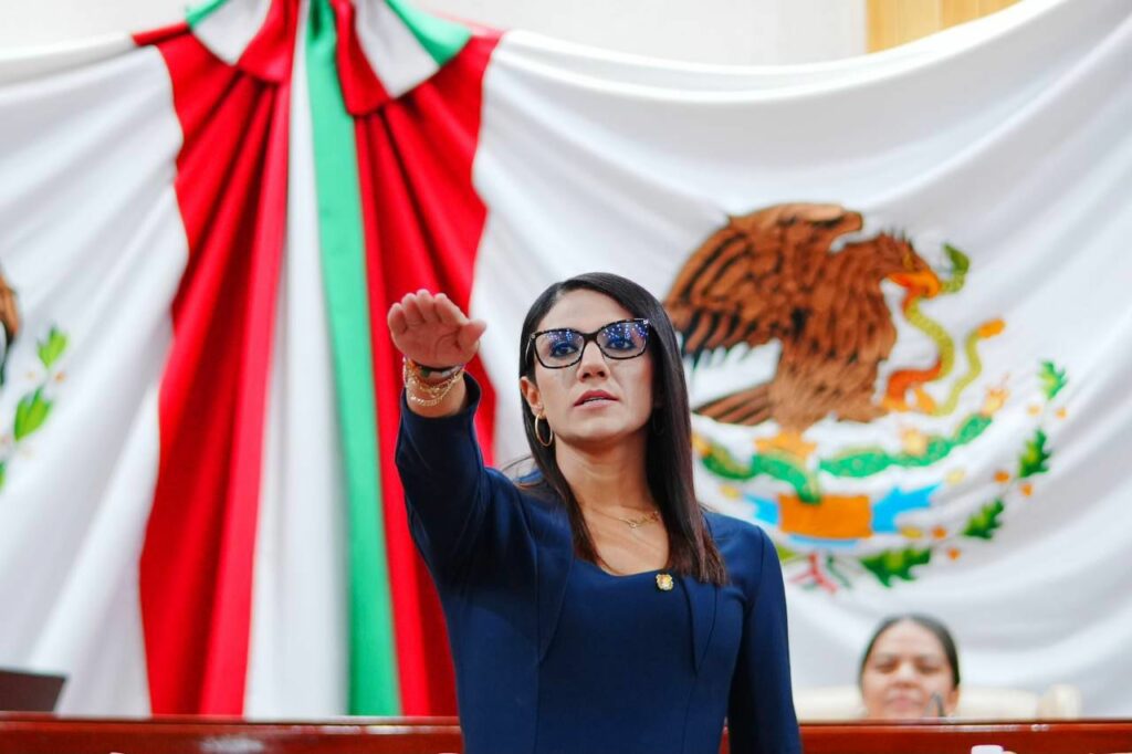 Comparecen ante el Congreso funcionarios de Movilidad y Medio Ambiente 