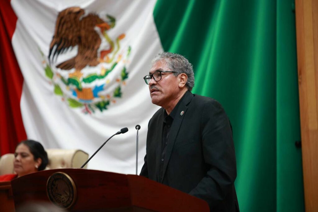 Comparecen ante el Congreso funcionarios de Movilidad y Medio Ambiente 