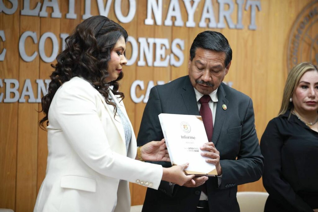 Reciben diputadas y diputados informe del Poder Judicial