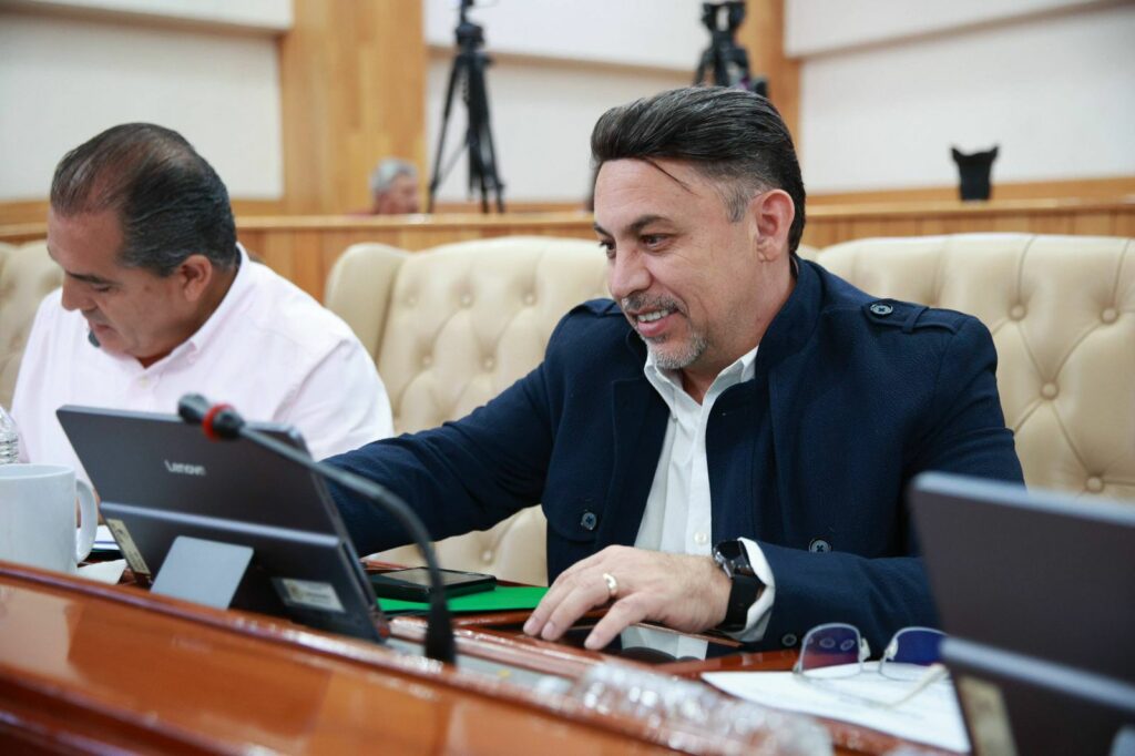 Exhorta Congreso a evitar abusos en cobros municipales