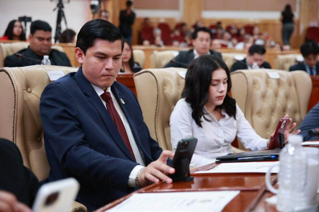 Llegan al Congreso propuestas de las juventudes 