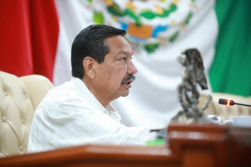 Recibe Congreso iniciativa para modernizar la secretaría de Economía
