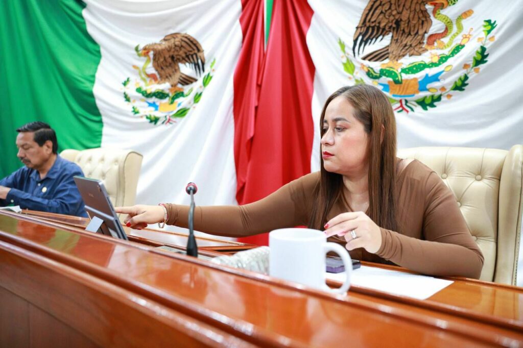 Define Congreso mesa directiva del segundo periodo de sesiones  