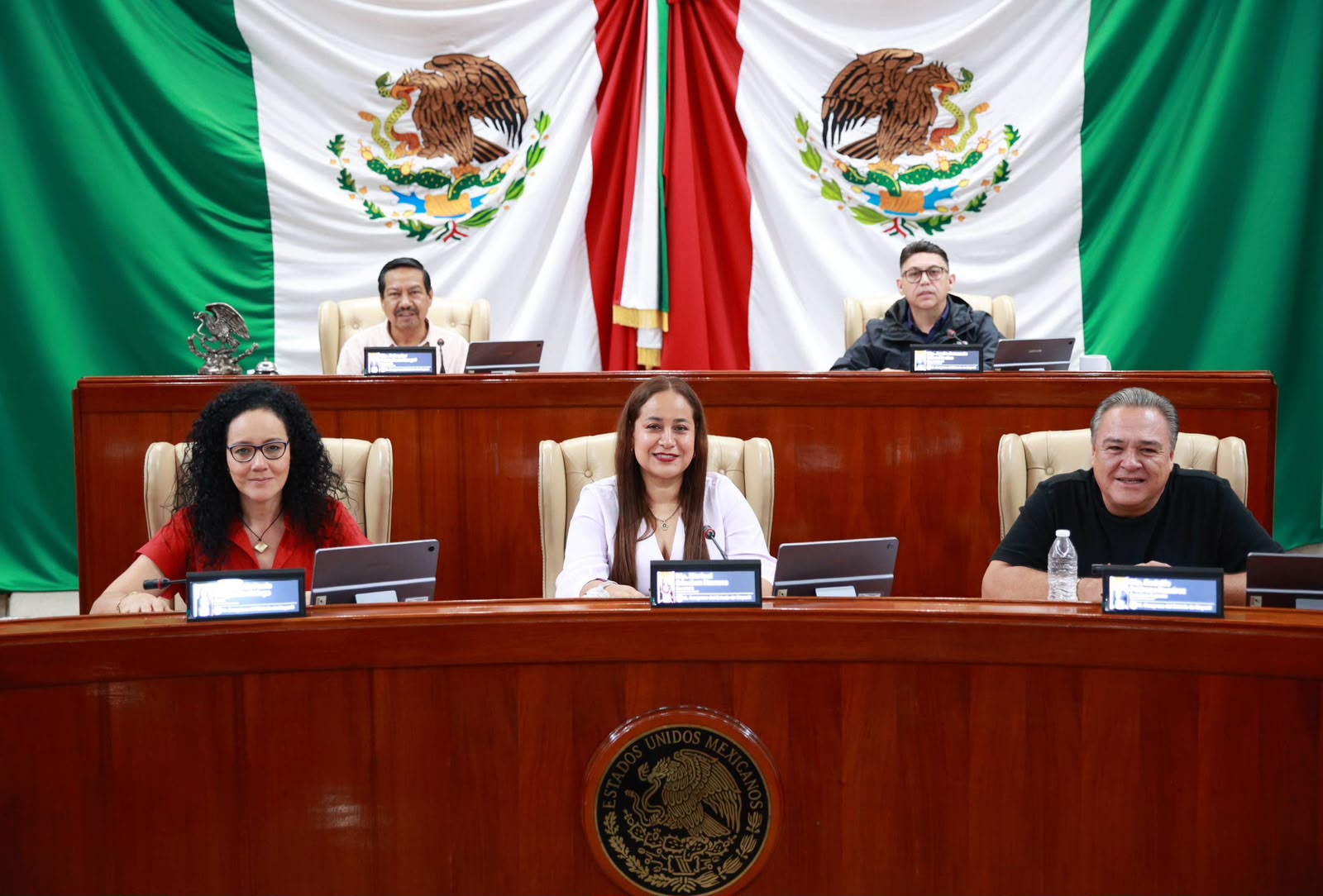 Avala Congreso reforma constitucional para fortalecer la independencia judicial