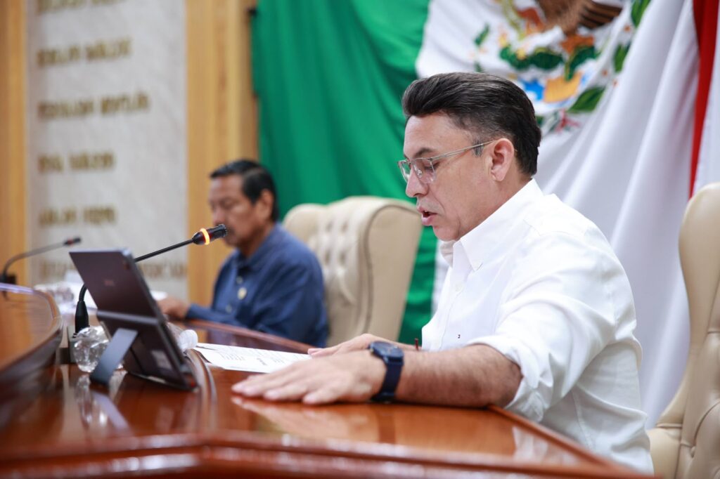 Aprueba Diputación Permanente convocatoria para tercer periodo extraordinario de sesiones 
