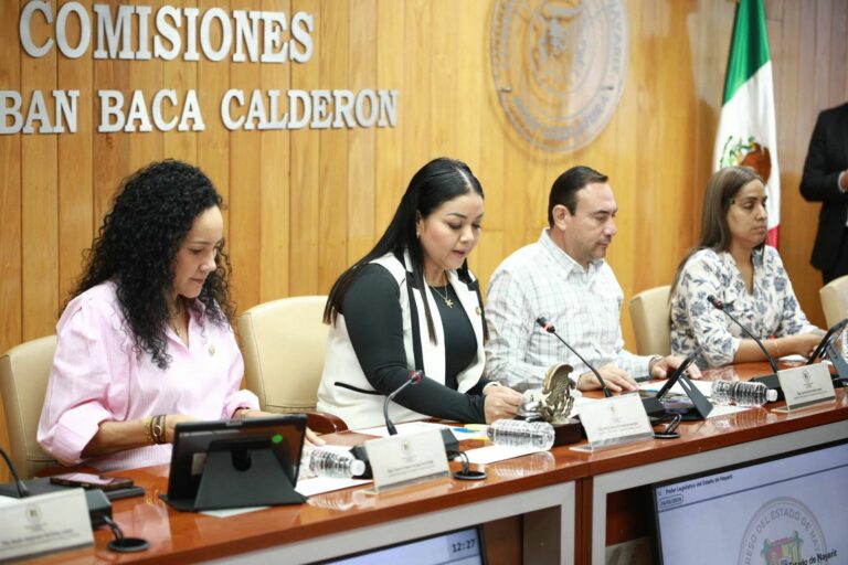 Listo el Congreso para el Parlamento de Mujeres de Nayarit