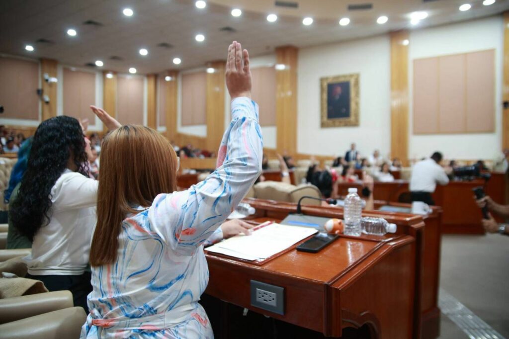Listo el Congreso para el Parlamento de Mujeres de Nayarit 