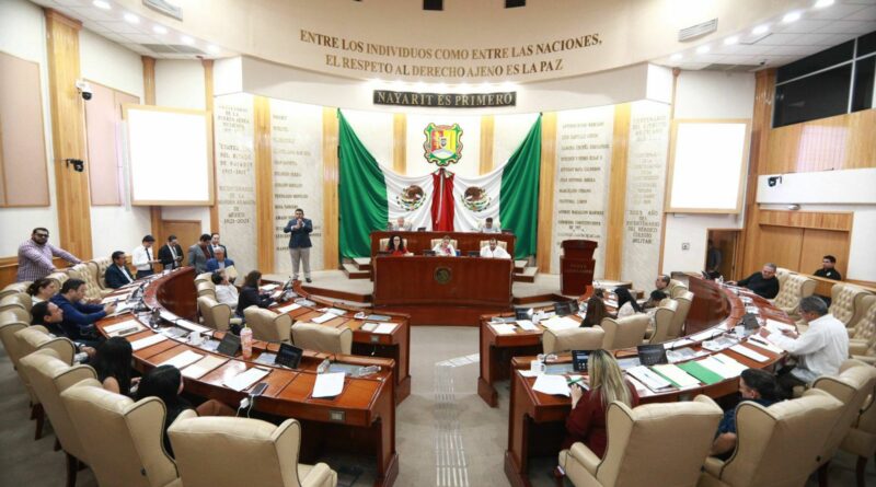 Fortalece Congreso pensiones en Nayarit