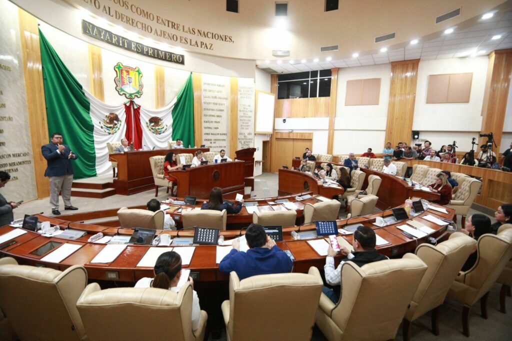 Fortalece Congreso pensiones en Nayarit 