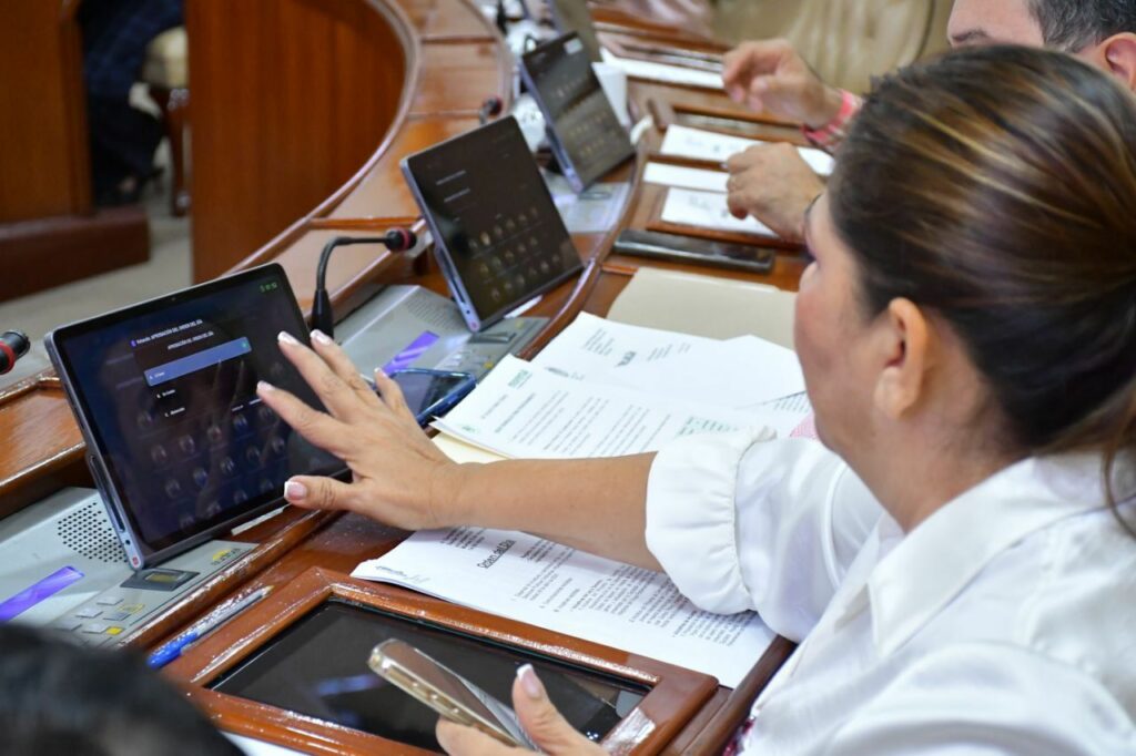 Aprueba Congreso reformas para erradicar la brecha salarial, la igualdad entre mujeres y hombres en materia de salud y la protección animal