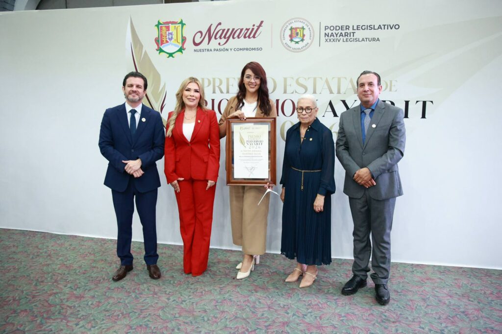 Nayarit reconoce a sus periodistas