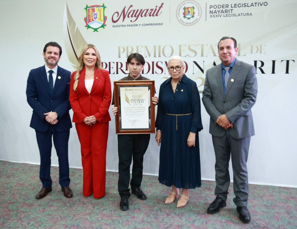 Nayarit reconoce a sus periodistas