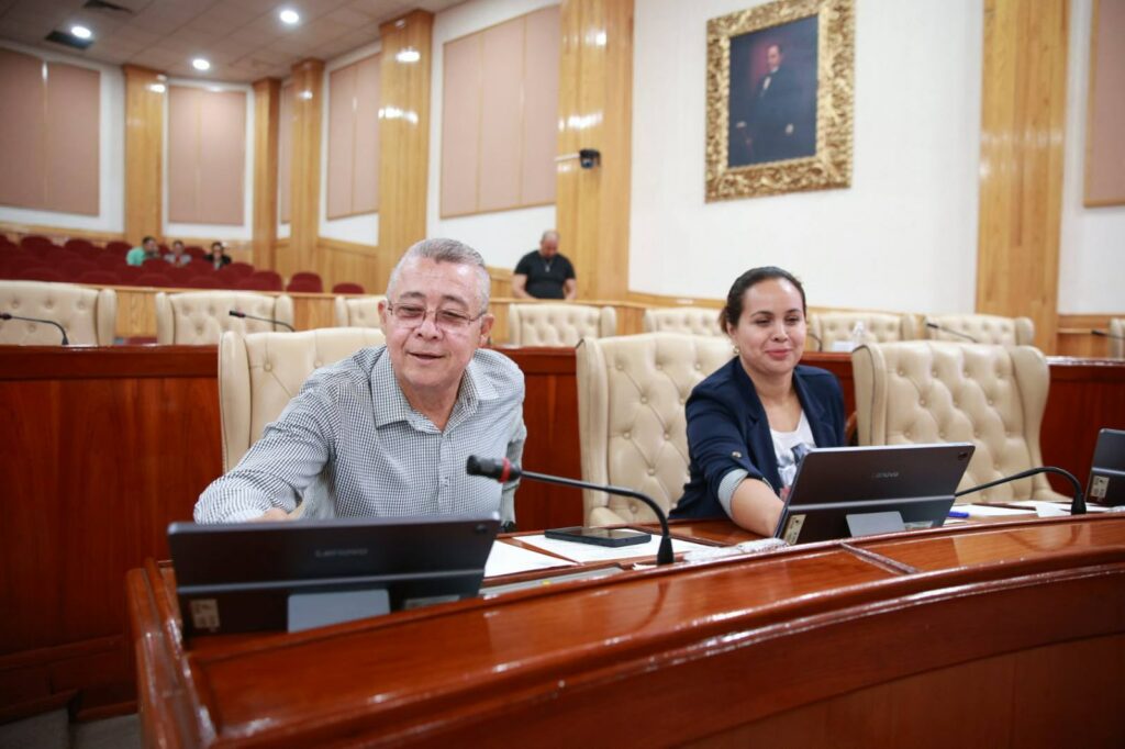 Elige Congreso integrantes de la Diputación Permanente 