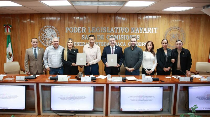 Recibe Congreso de Nayarit el Paquete Económico 2027