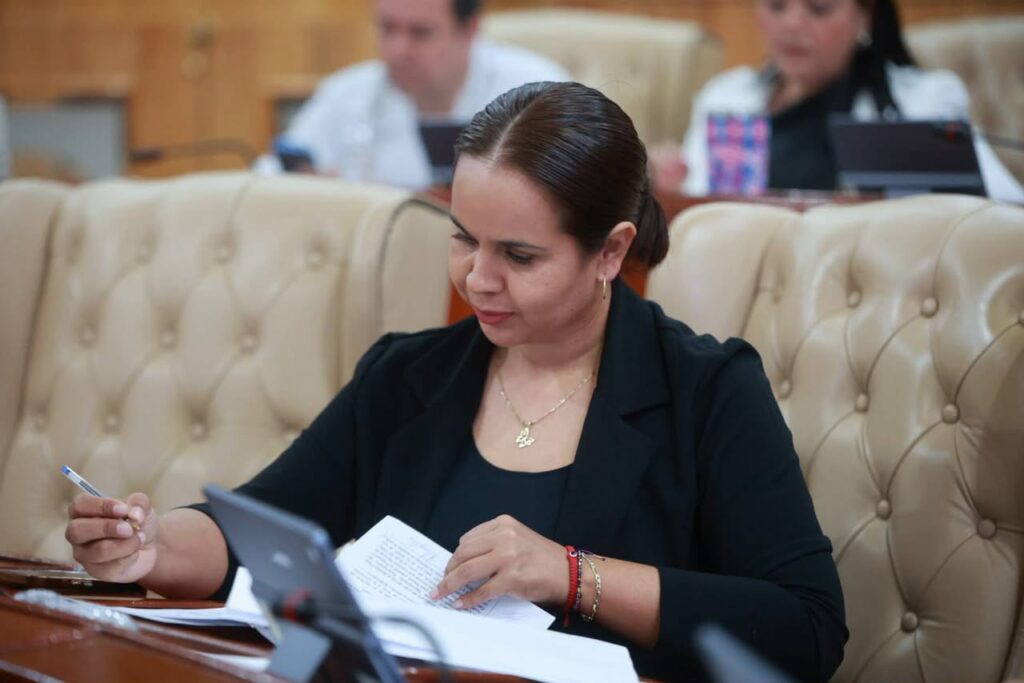 Avanza Nayarit en igualdad y modernización administrativa 