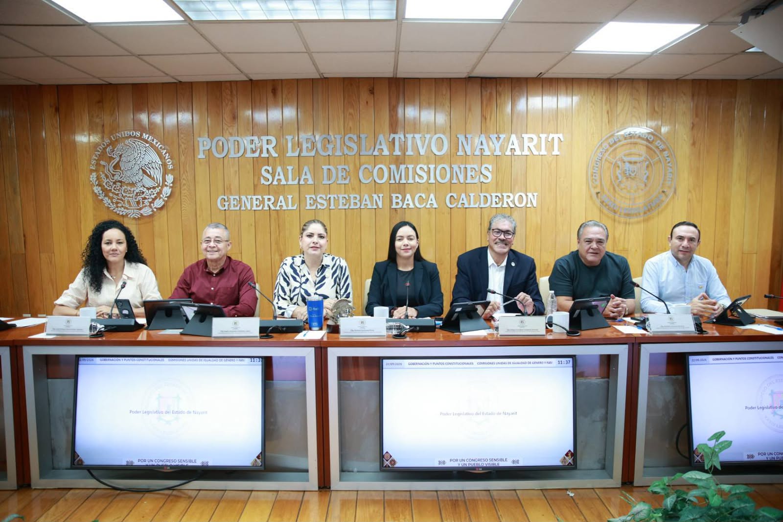 Actualiza Congreso leyes de gobierno digital y electoral